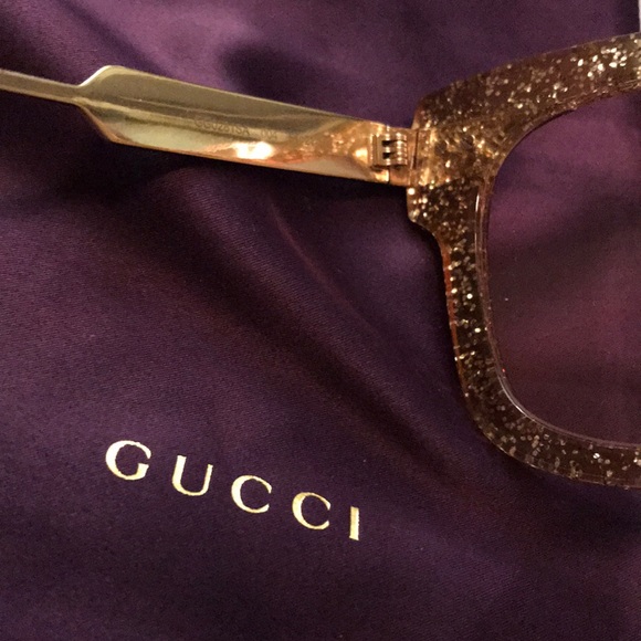 🤩🤩Authentic GUCCI Sunglasses🤩🤩 - Picture 5 of 8